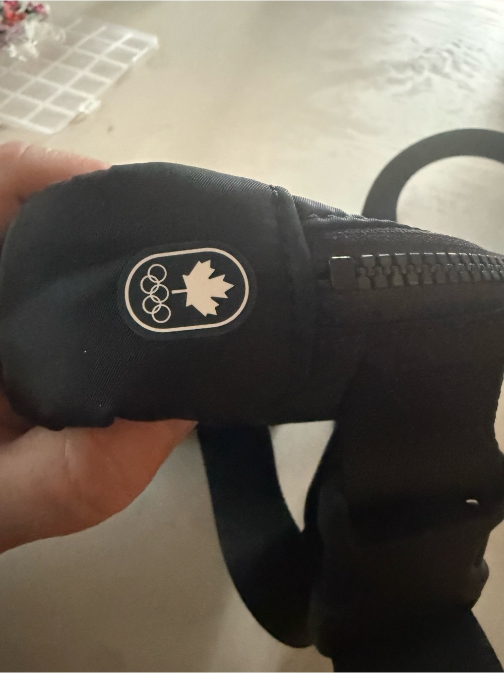 lululemon athletica Black Quilted Belt Bag retired - Picture 3 of 3